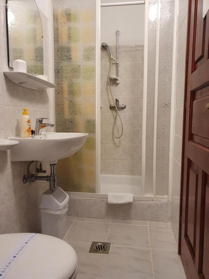 Gala Panzio Otel Simontornya Dış mekan fotoğraf